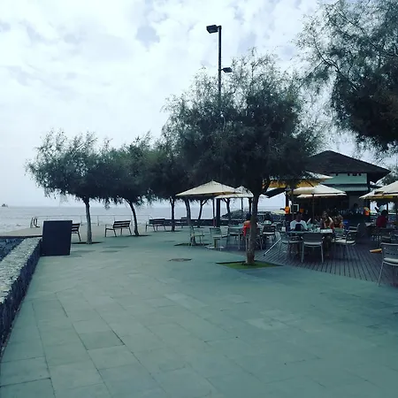 La Avenida Playa La Arena Puerto de Santiago (Tenerife)